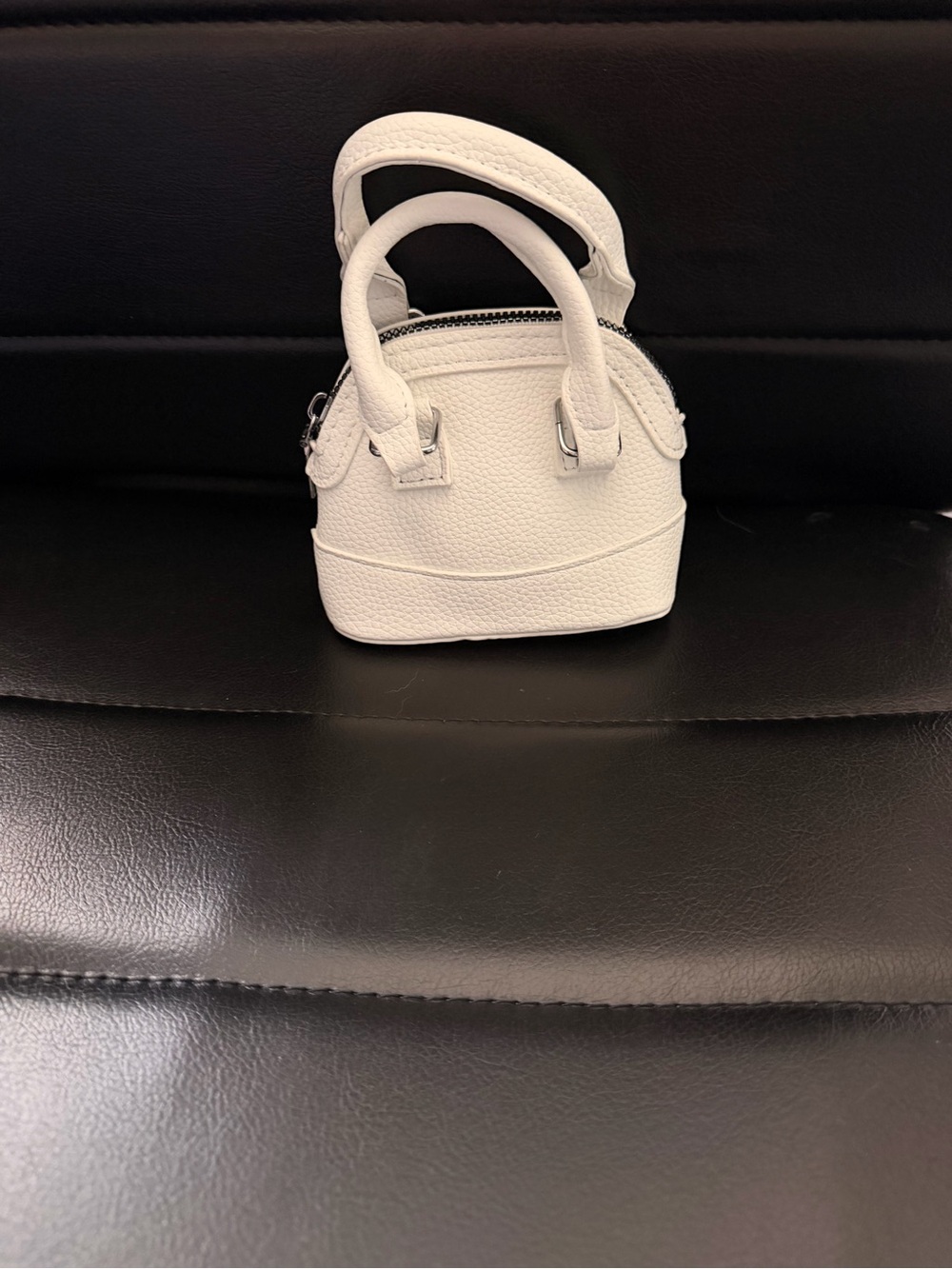 Source Unknown White Mini Dome Satchel Bag